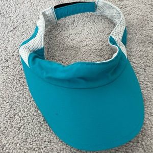 Womens Columbia visor